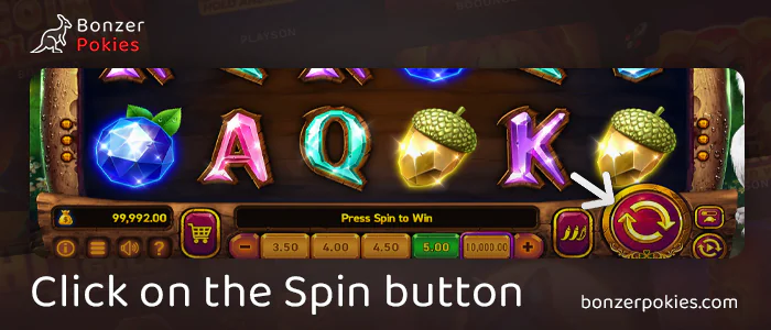 Take your first spin in Clover Lady for real money